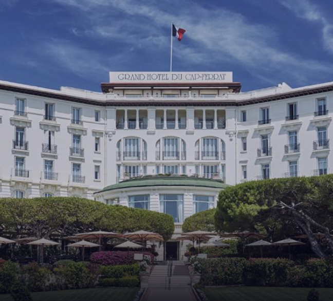 Эксклюзивные привилегии при бронировании люксовых <br /> отелей