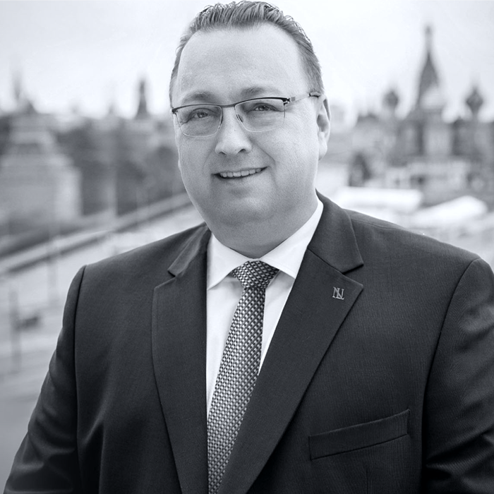 Оливер Эллер